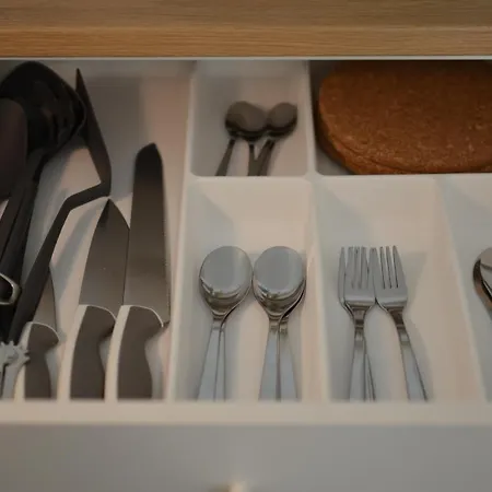 Apartament Tike, Tak - Ni